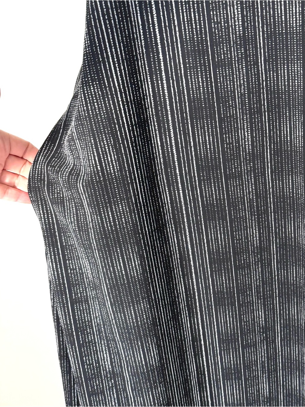 Athleta Maxi Dress Arrival Amara Stripe Black Sz Small - Picture 6 of 9